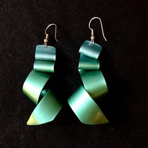 ombre ribbon earrings